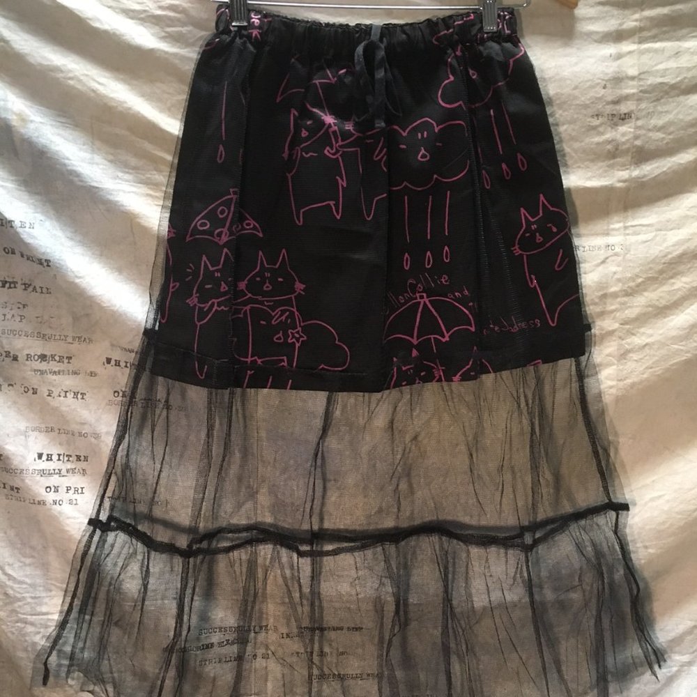 Japanese designer MINT Neko skirt - Picture 1 of 4